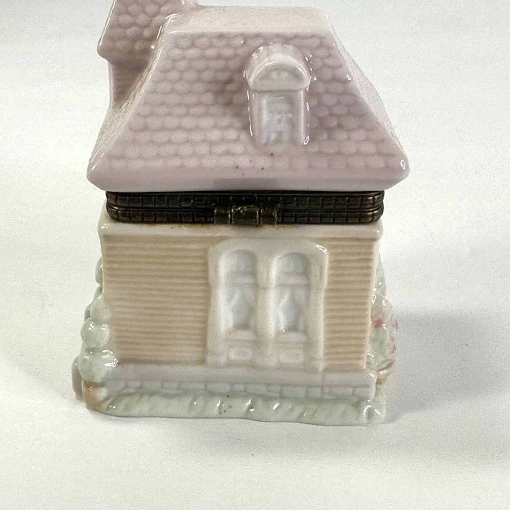 Porcelain Pastel Cottage with Hinged Lid for Trinkets or Rings